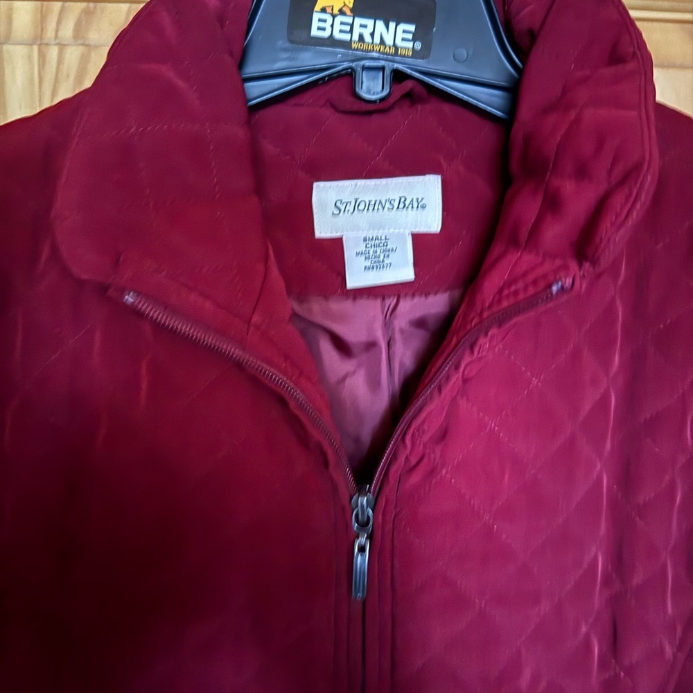 St. John's Bay Deep Burgundy color Quilted Puffer Jacket size S